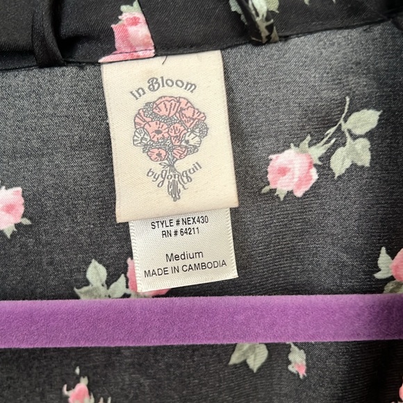 Jonquil In Bloom Floral Robe - Picture 2 of 4